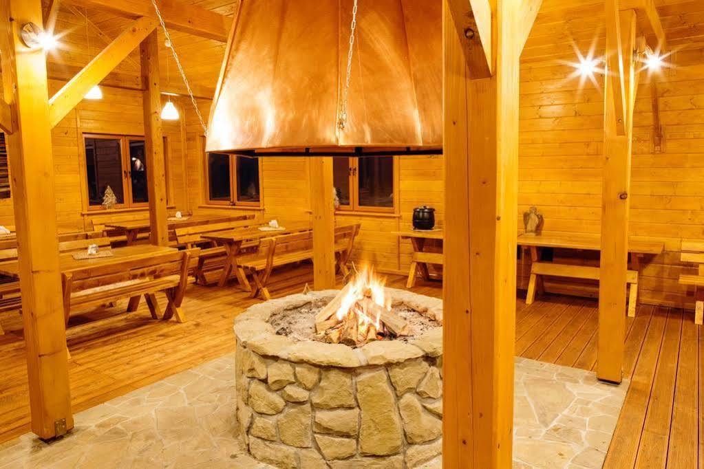 Ski Hotel Piwniczna-Zdroj Εξωτερικό φωτογραφία
